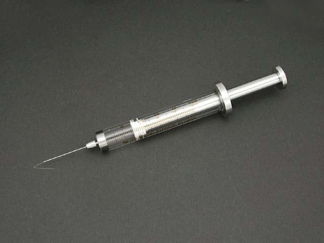 Obrázek Syringe; 5 ml; gas tight; removable needle; 30 mm needle length